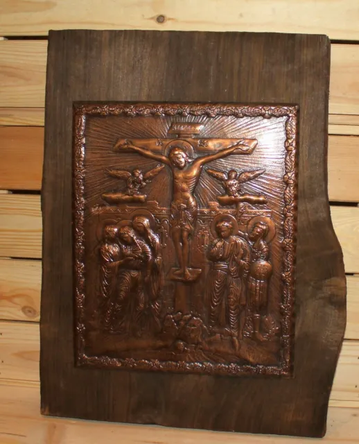 Religiöse Wandtafel aus Kupfer/Holz mit der Kreuzigung Jesu Christi