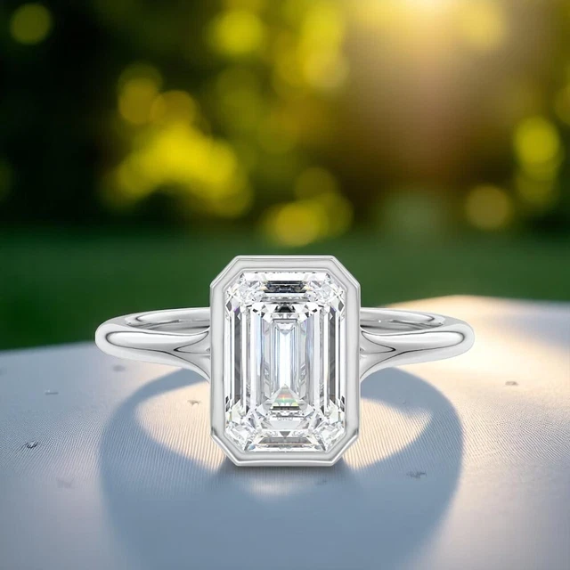 Bague de fiançailles diamant certifié GIA taille émeraude de 5,55 cts, or blanc 14 carats - Canada