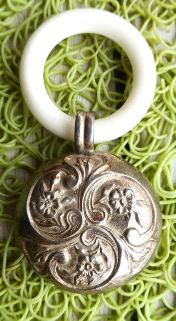 Grelot Ancien En Cuivre Pour Chien De Chasse Ou Collier De Cheval - Romain Pisteur