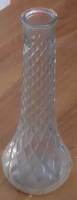 Pressed Glass Vase - VGC - LOVELY DIAMOND PATTERN - SIMPLE SINGLE STEM VASE