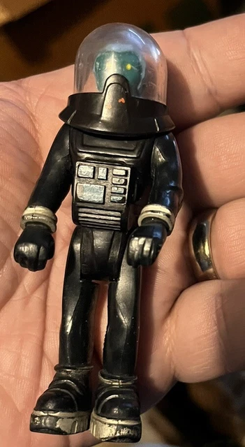 FISHER PRICE ADVENTURE PEOPLE X-Ray Man Firestar Alien Pilot Action ...
