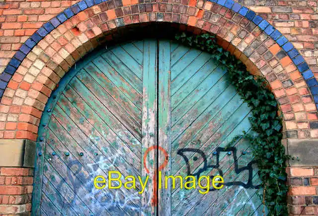Photo 6x4 Old Door Long Eaton An entrance to a mill building from the can c2008