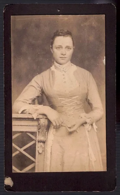 AUSTRALIA CDV PHOTO BEAUTIFUL YOUNG WOMAN by SIBERT MUDGEE NSW late of Melbourne