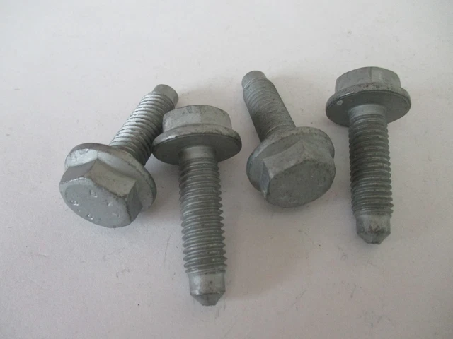 Original VW Innensechsrund-Flachkopfschraube M6x14 Schraube N10741402 | Ahw- - VW AUDI
