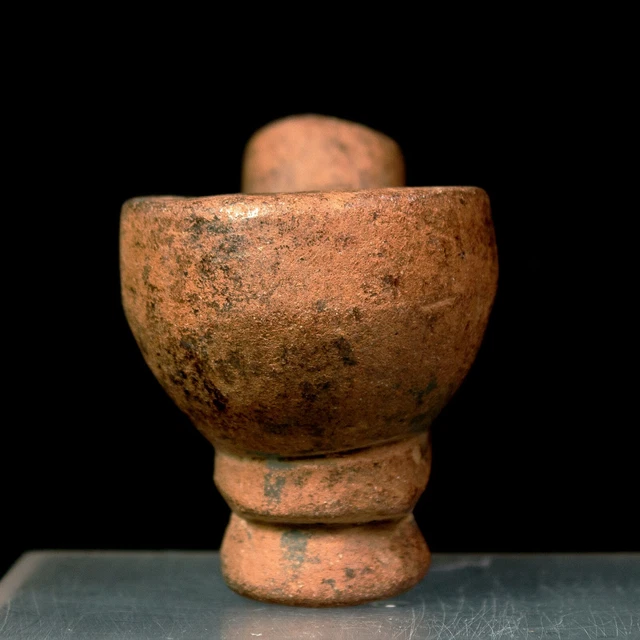 ca. 19th Century Southeast Asian Fired Clay Pipe Bowl, Excellent Condition 2