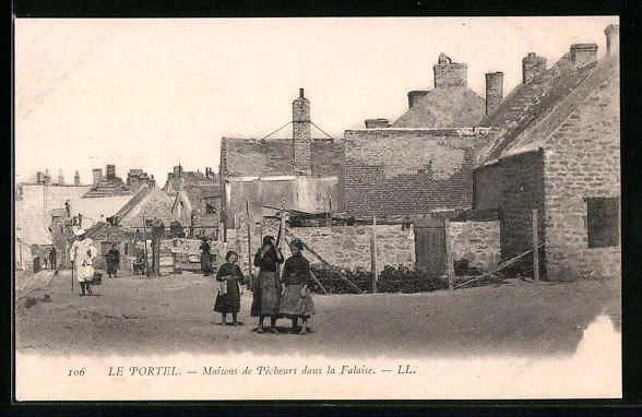 CPA Le Portel, Maisons de Pecheurs dans la Falaise