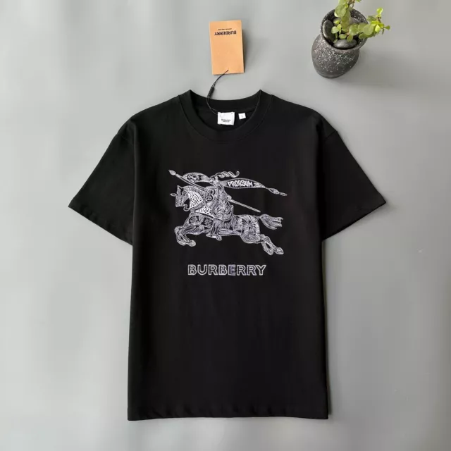 Burberry Three-dimensional War Horse logo embroidered T-shirt