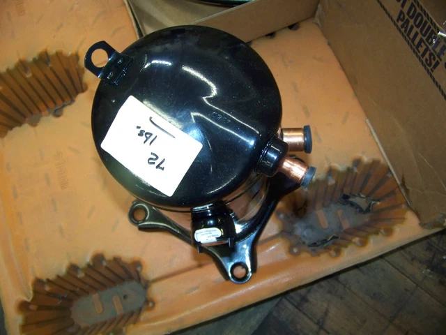 Emerson Copeland Scroll Compressor 208-230V 1 Ph COM11169 ZR48K5E-PFV-800 New