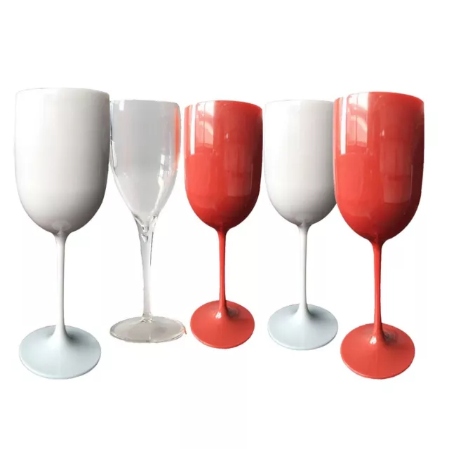 Elegant Plastic Stemware Wine Glass for Bridal Showers (62 characters)