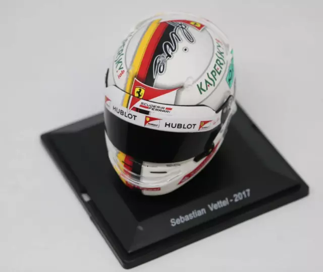 F1 Sebastian Vettel Ferrari 2017 casco raro escala 1:5 Fórmula 1