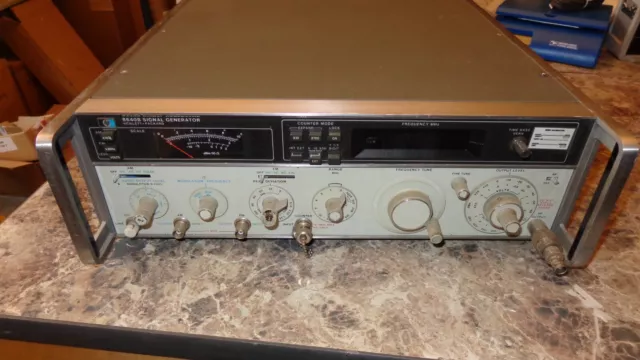 HP Hewlett Packard 8640B Signal Generator