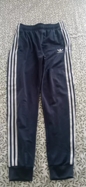 Pantalone uomo Adidas essentials French Terry IC9406 Blu-bianco