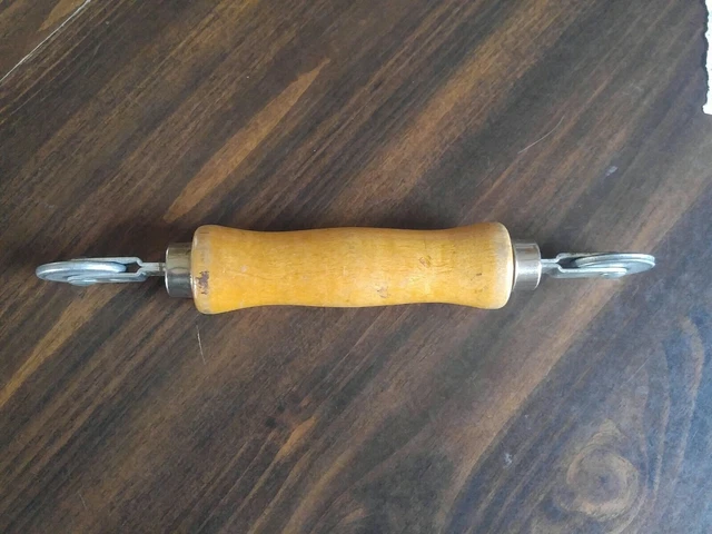 Vintage Wood and Metal Screen Door/Window Spine Roller Tool