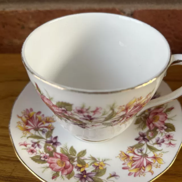 Colclough Cascade Roses Tea Cup & Saucer Set Vintage Elegant Gold Trim 3