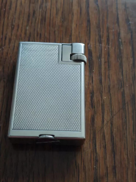 ancien briquet essence DUNHILL  SAVORY en argent massif