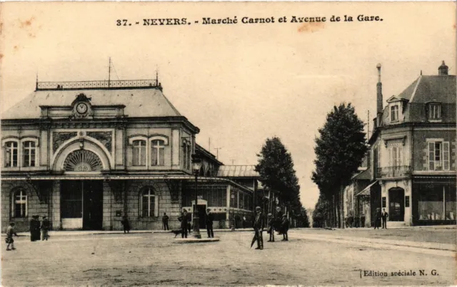 CPA NEVERS - Marche Carnot and Avenue de la Gare (420826)