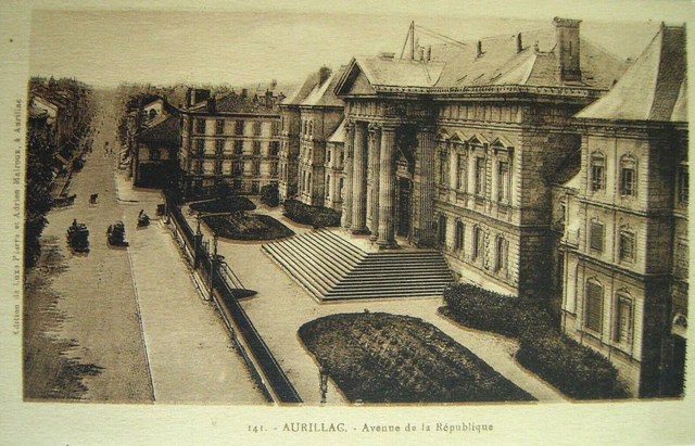 1920s CPA AURILLAC Le Palais de Justice - Avenue de la République