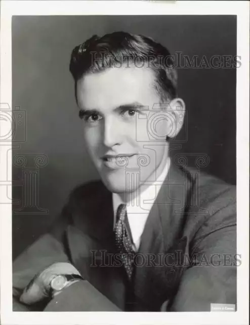 1941 Press Photo Army draftee Robert A. Wallace, Vice President's son