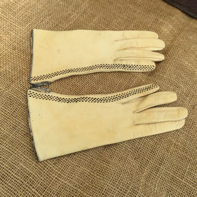 Gants Femme Anciens Cuir Pleine Peau Couleur Jaune Taille 7,5