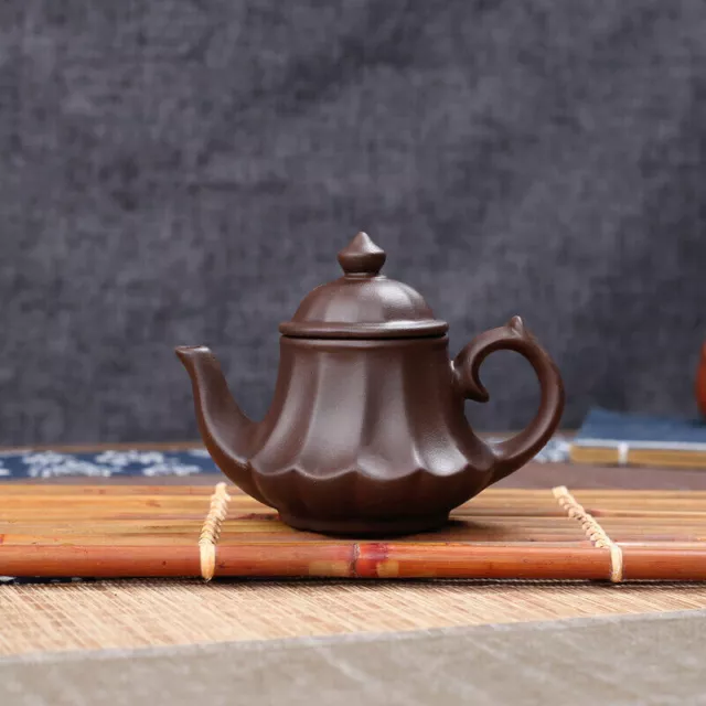Chinese Yixing Zisha Clay Pottery Teapot Hand Carved Clay Pot 120 cc 合菱壶