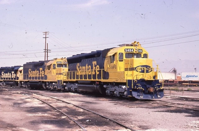 RAILROAD SLIDE - Santa Fe #5829 Locomotive 1990 Freight Train ATSF ...