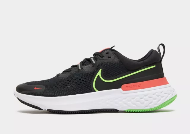 Authentic Nike React Miler 2 ® ( Men Size: UK 8 & 9 ) Black / Green / Red