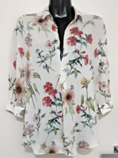 Size Xs Womens White Floral 3/4 Sleeve Zara Woman Top