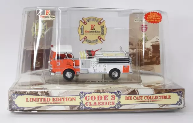 Code 3 Collectibles # 12238 Firehouse Expo 2000 Fire Truck 1:64 Scale