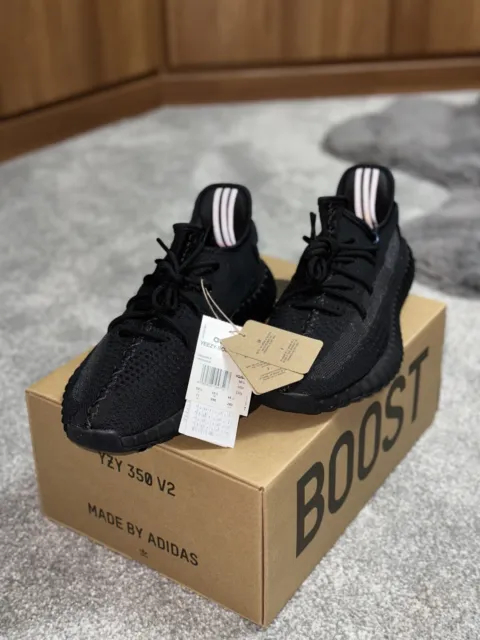 Size 10.5 - adidas Yeezy Boost 350 V2 Black / Onyx Brand New