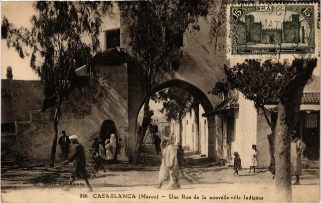 CPA AK CASABLANCA Une Rue de la nouvelle ville Indigéne MAROC (689259)