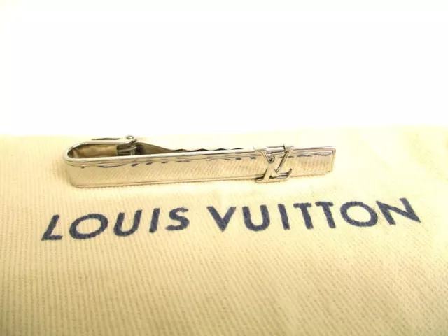 Auth LOUIS VUITTON Silver Steel LV Motif Necktie Pin Tie Clips #7644