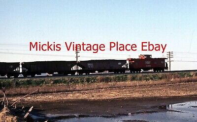 Original Slide, 1975 NW Norfolk Western Railroad Hopper Cars & Caboose   W3