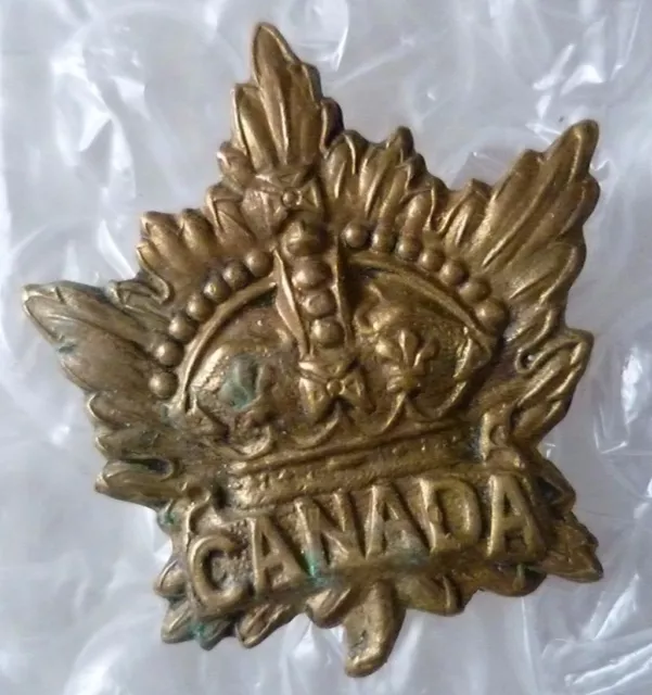 Canadian Army Division/ Canada Corps CEF Cap Badge Brass Genuine