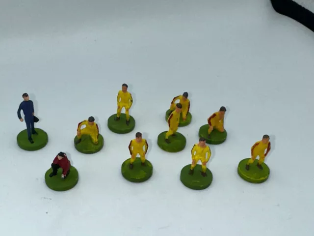 Subbuteo Set C 134 Ball Boys 3