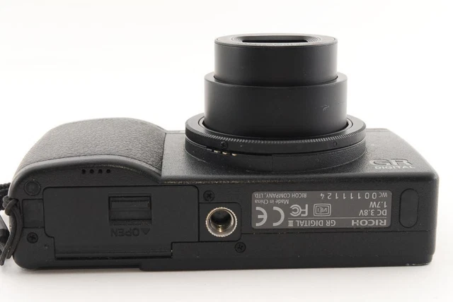 EXCELLENT Ricoh GR Digital II 2 10.1MP Digital Camera From JAPAN 8