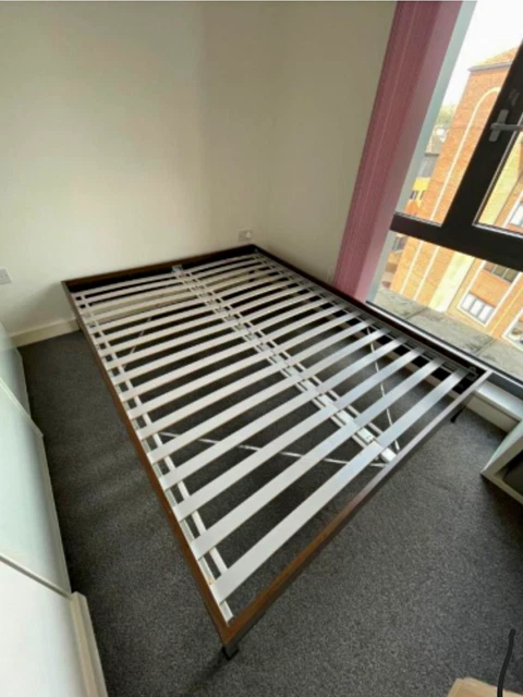 WHITE METAL KING Bed Frame with Slatted Foundation, Rectangular £16.15 ...