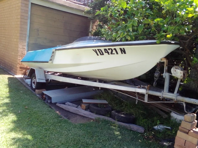 Original fibreglass 5m runabout in good condition.