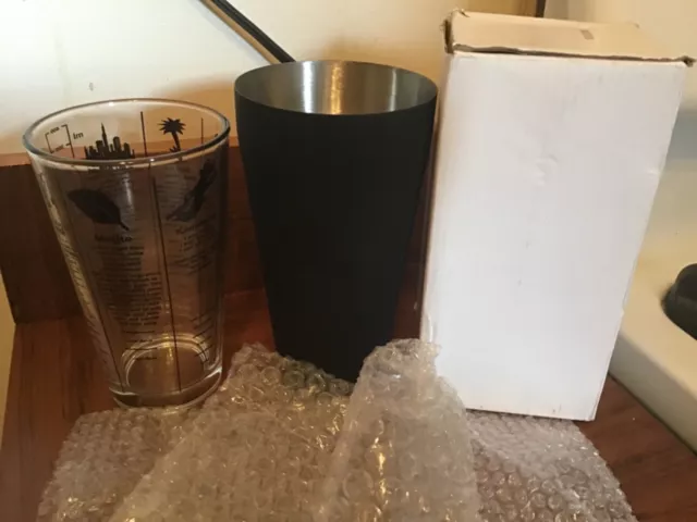 BOSTON COCKTAIL SHAKER KIT Mixing Glass with recipes  Shaker Bar Kit NIB