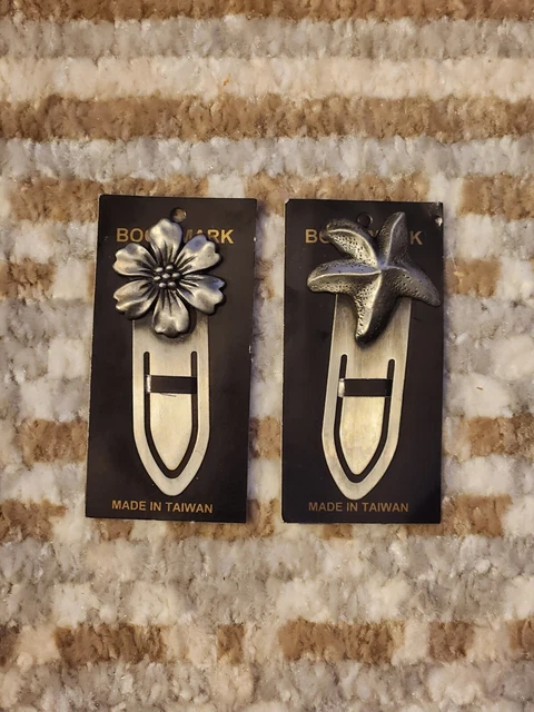 (2) Metal Bookmarks ( New ) Sand Dollar / Flower
