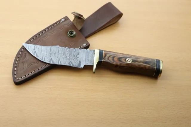 CUSTOM HAND FORGED DAMASCUS SKINNING HUNTING KNIFE + Sheath