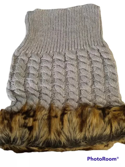 ladies fashion cable knit snood woollen knitted warm scarf with faux fur trim 3