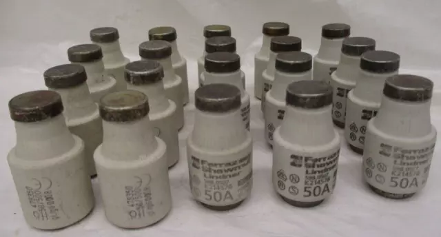 Ferraz Shawmut 598.05C7 K214576 Ceramic Bottle Fuse 50A ~500V Lot of 20 A6263ELL