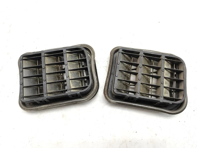 BMW Z4 E85 3.0 Benzina 170KW 2003 Posteriore SX Destro Corpo Ventilazione Grill