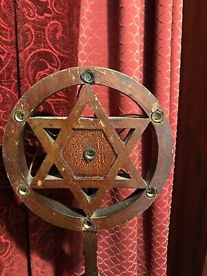 Antique newel post cap from Temple/Lodge/Church/Masonic? in oak 2