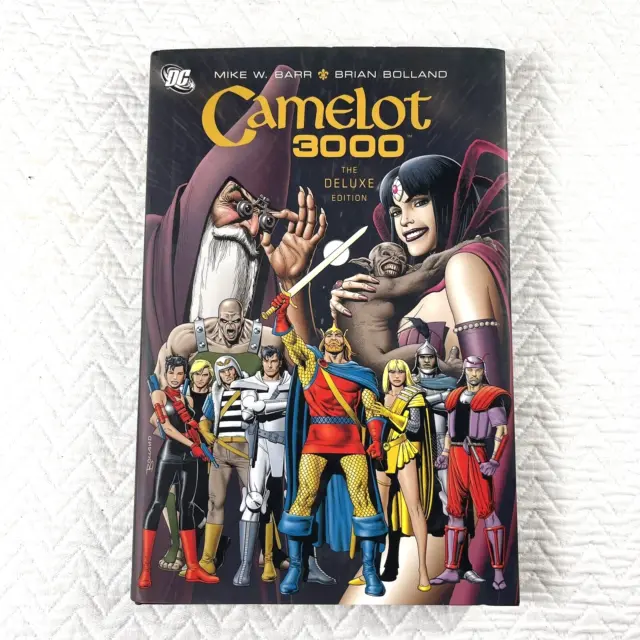 CAMELOT 3000 Deluxe Edition DC Comics Hardcover Book TPB Graphic Novel Mike Barr