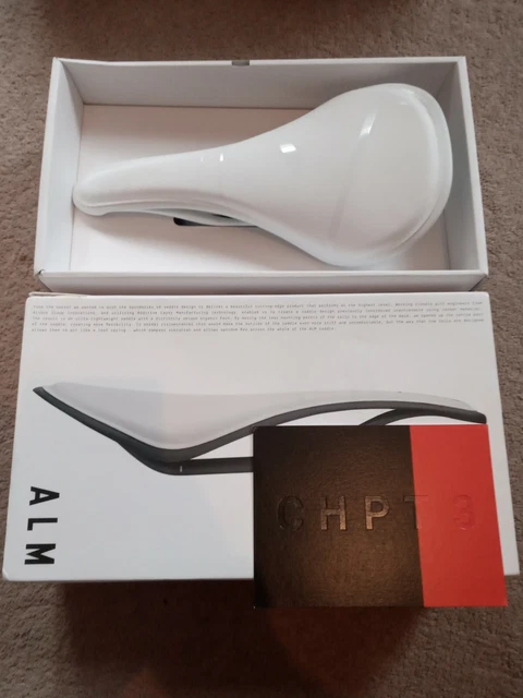 美品　FABRIC SADDLE ALM ULTIMATE ホワイト 最終値引き 美品 FABRIC SADDLE ALM ULTIMATE ホワイト 最終値引き-日本最大