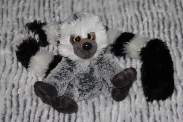 DOUDOU PELUCHE NATURE PLANET LEMURIEN GRIS NOIR BLANC assis 16 cm