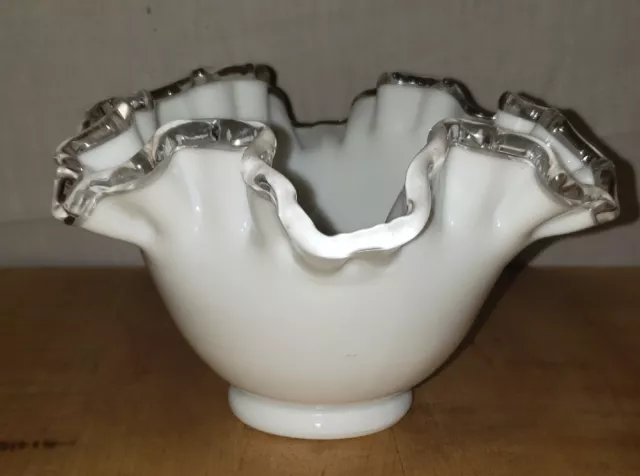 Vintage FENTON Ruffled-Edge SILVERCREST Milk Glass Candy Nut Dish Bowl