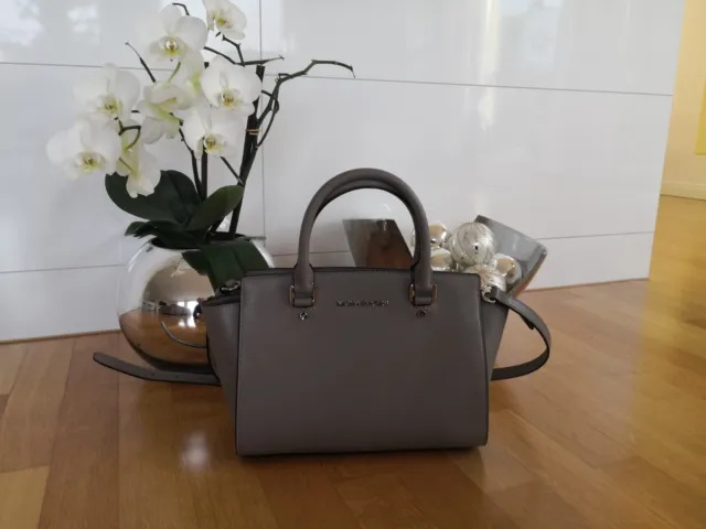 Michael Kors Handtasche Selma, wie neu