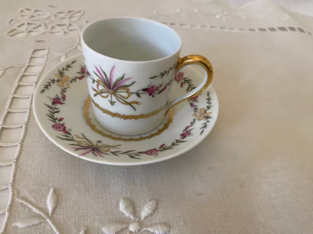 Raynaud Limoges France Une Tasse à Café en Porcelaine Modèle " Vieux Venise "